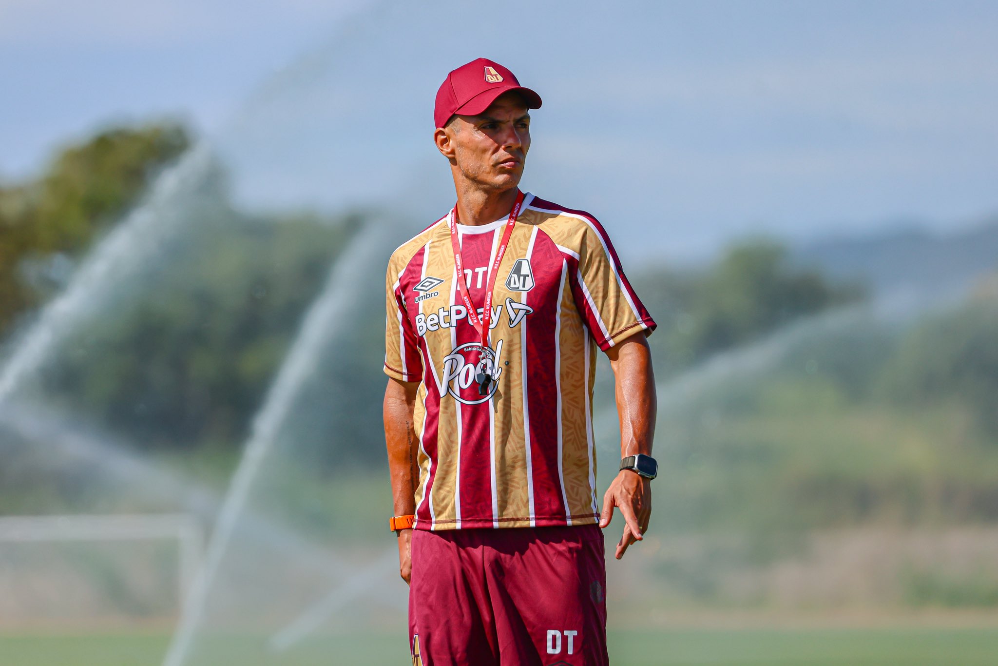 Lucas González, sin misterios, confirmó primera convocatoria del DEPORTES TOLIMA: con sorpresas visitará al Deportivo Pasto, en el arranque liguero