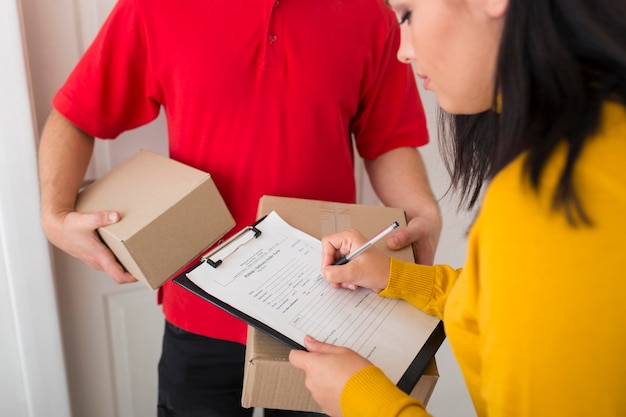 Desde el almacén hasta el cliente: el rol oculto que hace posible la entrega