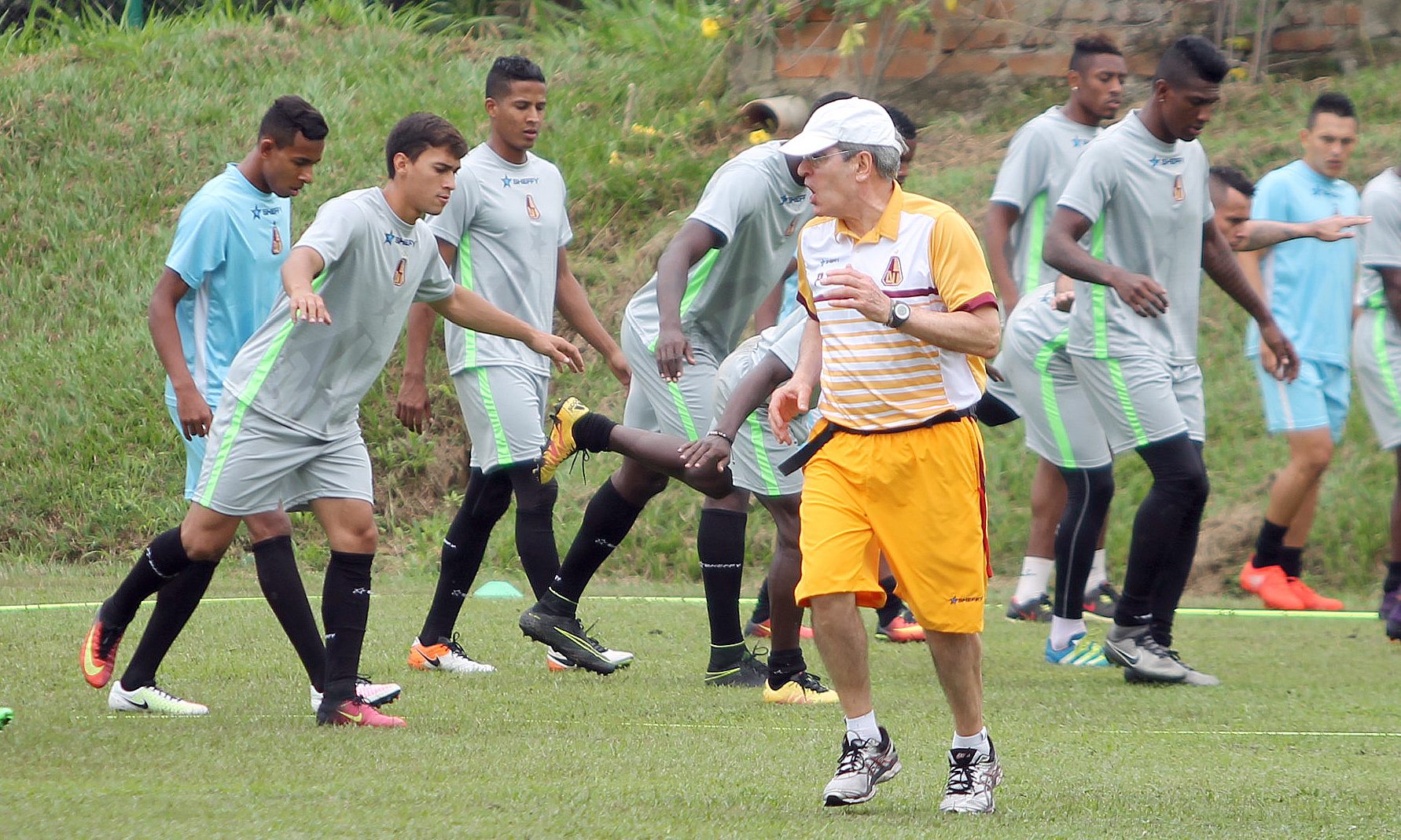DEPORTES TOLIMA en concentración: Eddie Hernández, el único ausente