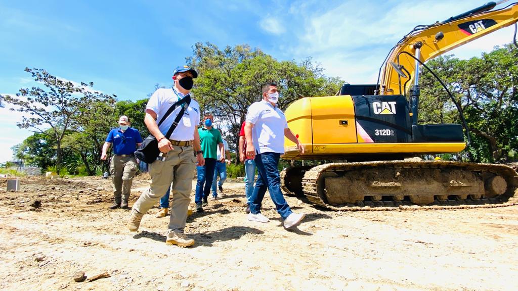 Delegados del Ministerio del Deporte visitaron obras en el Parque Deportivo de Ibagué