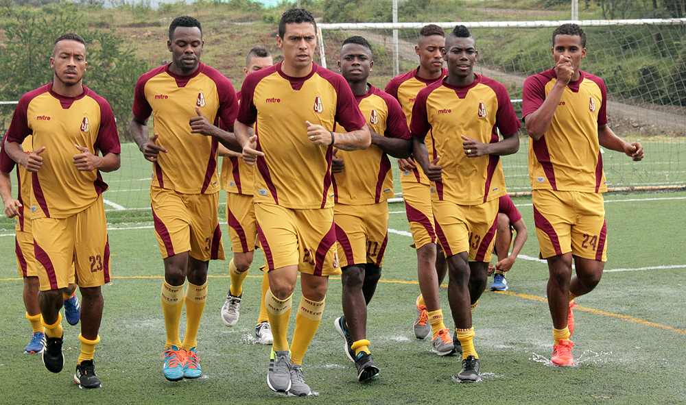 DEPORTES TOLIMA, listo para doblete amistoso ante Atlético Huila en pleno San Juan