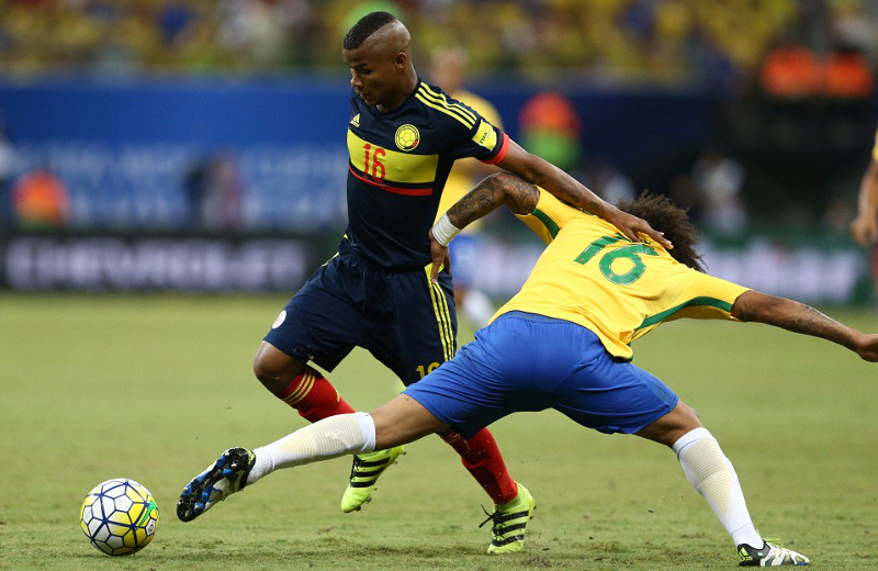Wílmar Barrios, ex DEPORTES TOLIMA, las tuvo de 'cal y arena' en su debut con la Selección Colombia
