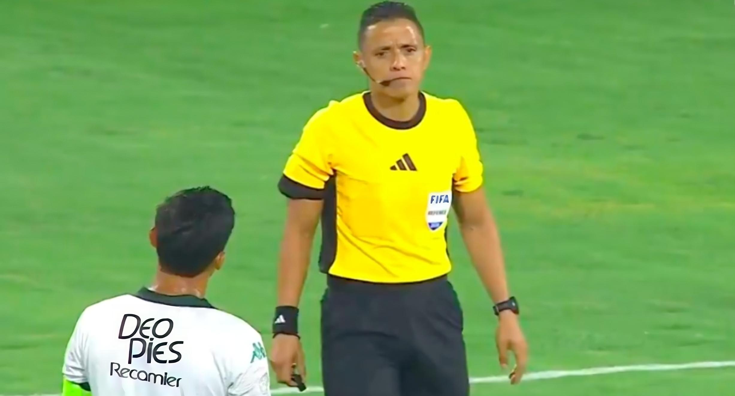 Bismarks Santiago, en el ojo del huracán: las decisiones polémicas en el empate (1-1) entre DEPORTES TOLIMA y Deportivo Cali, por la fecha 9 de la Liga