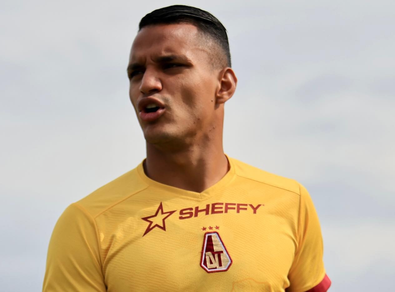 Máxima preocupación en DEPORTES TOLIMA sobre la situación de Brayan Rovira: técnico David González confirmó medidas de urgencia
