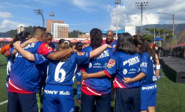Cañaveral debutó con derrota en campeonato femenino de Ponyfútbol 2016