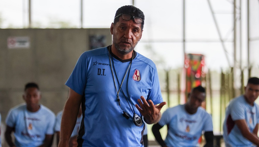 DEPORTES TOLIMA entregó sin misterios convocados para recibir a Jaguares, ya sin Hernán Torres: y hubo 'revolcón' de Carlos Castro
