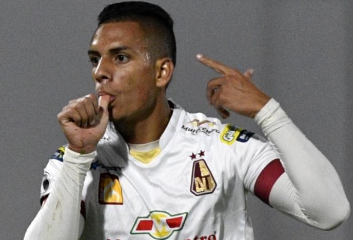 Del 'todo está listo' al 'todo se cayó': Álex Castro finalmente no vendrá al DEPORTES TOLIMA, es nuevo jugador de Nacional de Uruguay