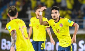 ¡Aferrados al milagro! Colombia goleó a Bolivia en el Metropolitano y sigue viva en las Eliminatorias: el repechaje, única opción