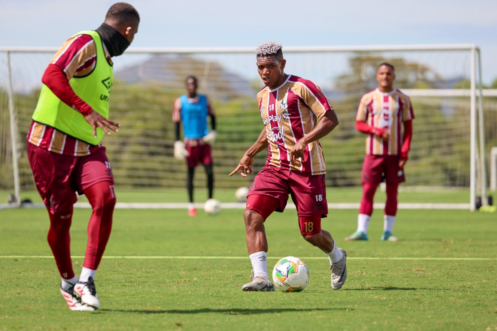 DEPORTES TOLIMA ya definió sus 20 convocados para el esperado choque ante Millonarios: con novedades, la ‘tribu’ va por un nuevo triunfo en Liga
