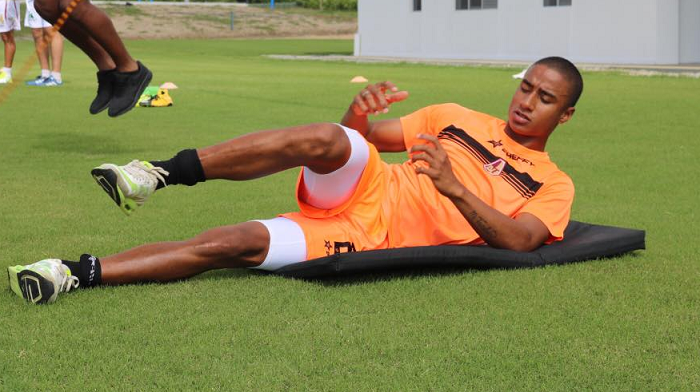 Se complicó recuperación de Daniel Quiñones: El lateral del DEPORTES TOLIMA aún no recibe atención de la ARL