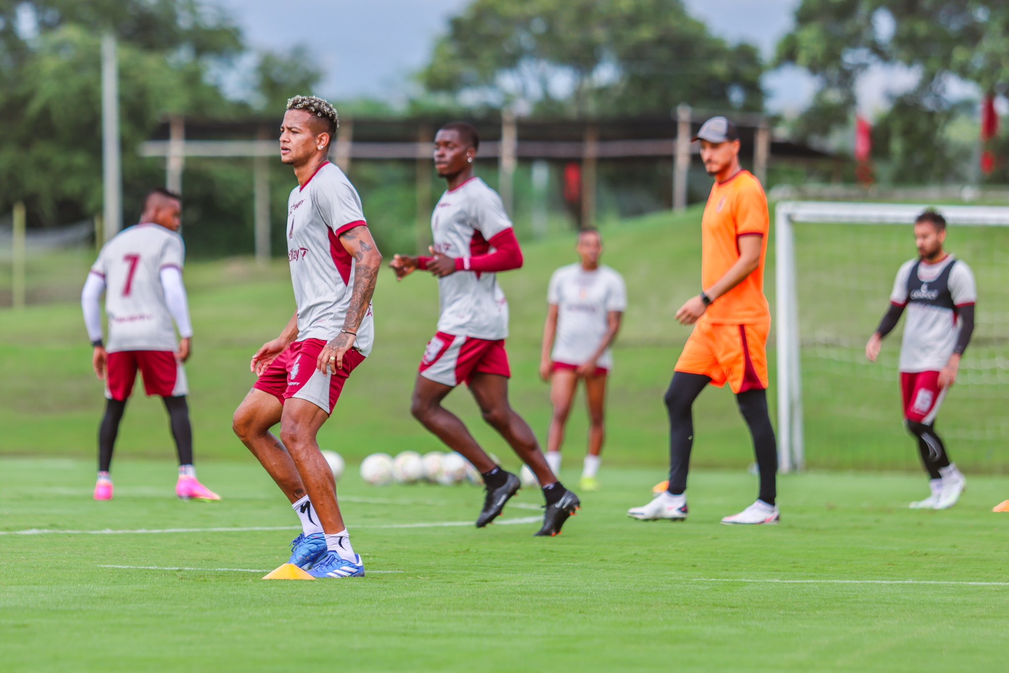 DEPORTES TOLIMA, con importantes novedades, confirmó sus convocados para la visita al Atlético Nacional: con estos jugadores saldrá al Atanasio Girardot