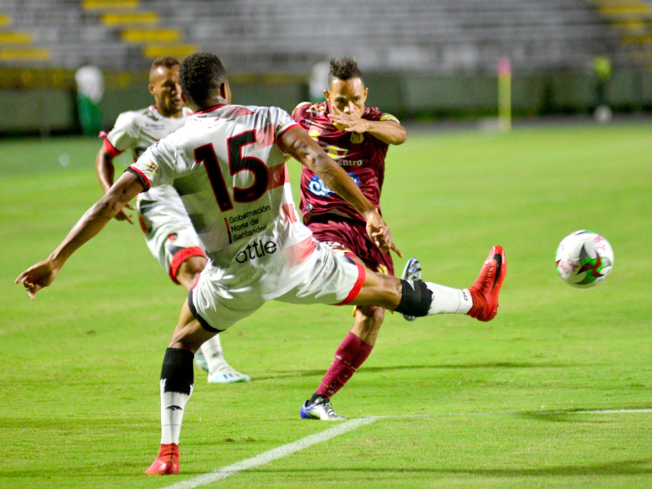 Anderson Plata, entre 'algodones': Se perderá el debut del DEPORTES TOLIMA en la Copa Libertadores 2020