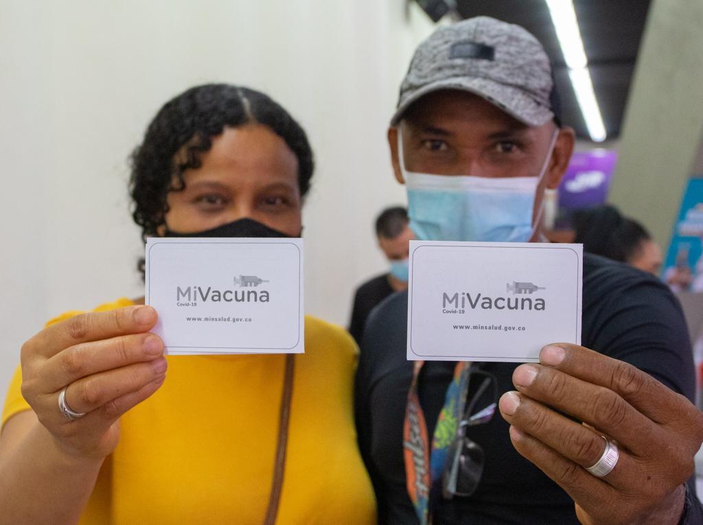 Con dos millones de vacunas aplicadas, Medellín sigue consolidando su estrategia de vacunación contra la COVID-19