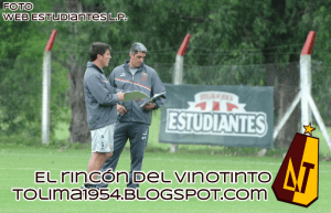 Con 21 jugadores, Estudiantes ya está en Colombia para enfrentar al Deportes Tolima