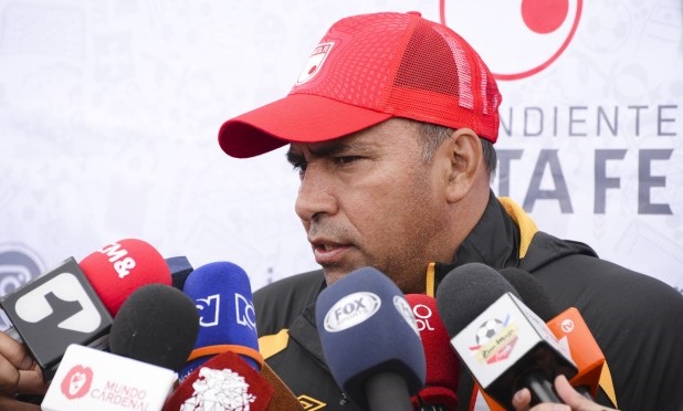 Un 'milagro' llamado Harold Rivera: El 'Pijao' que tiene soñando a los hinchas de Santa Fe