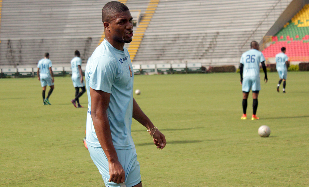 Danovis Banguero, entre 'algodones': Lo cuidan para la visita de DEPORTES TOLIMA ante Envigado