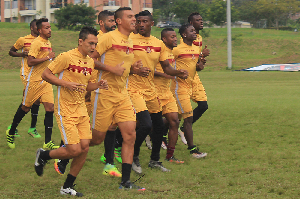 La galería del entrenamiento del DEPORTES TOLIMA previo a la finalísima ante Santa Fe