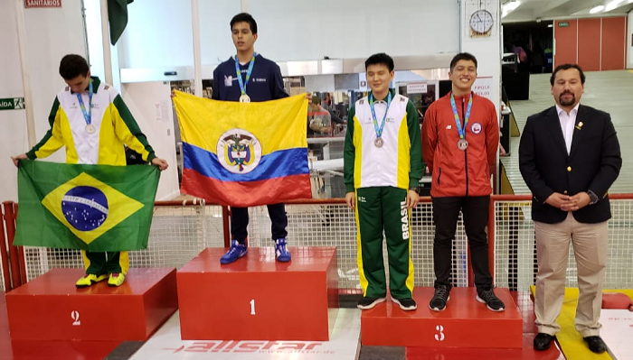 Tolimense Samuel Gualtero logró oro en Sudamericano de Esgrima, que se celebra en Brasil