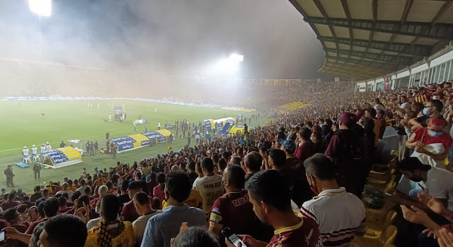 Dura multa para DEPORTES TOLIMA: Conmebol no se la rebajó y le aplicó fuerte sanción por mal comportamiento de sus hinchas