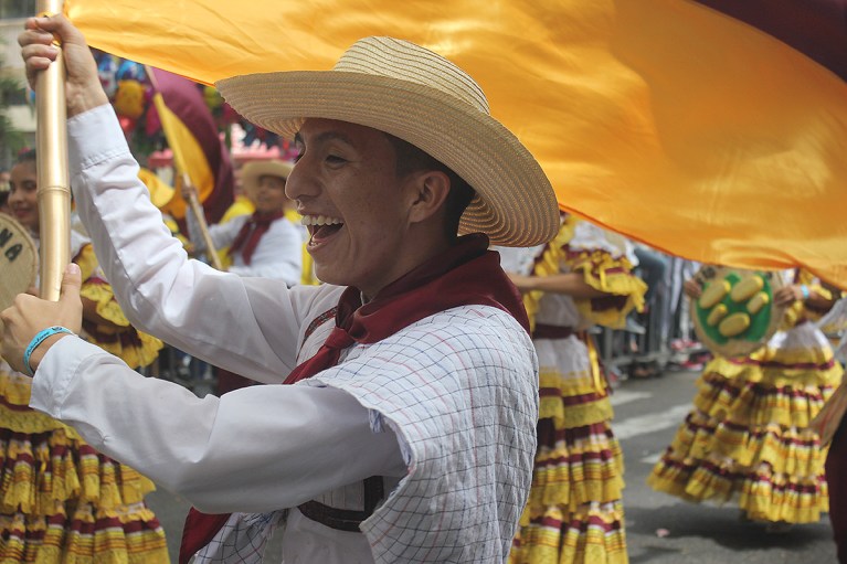 Las postales que nos dejó el Desfile Departamental del Folclor 2018