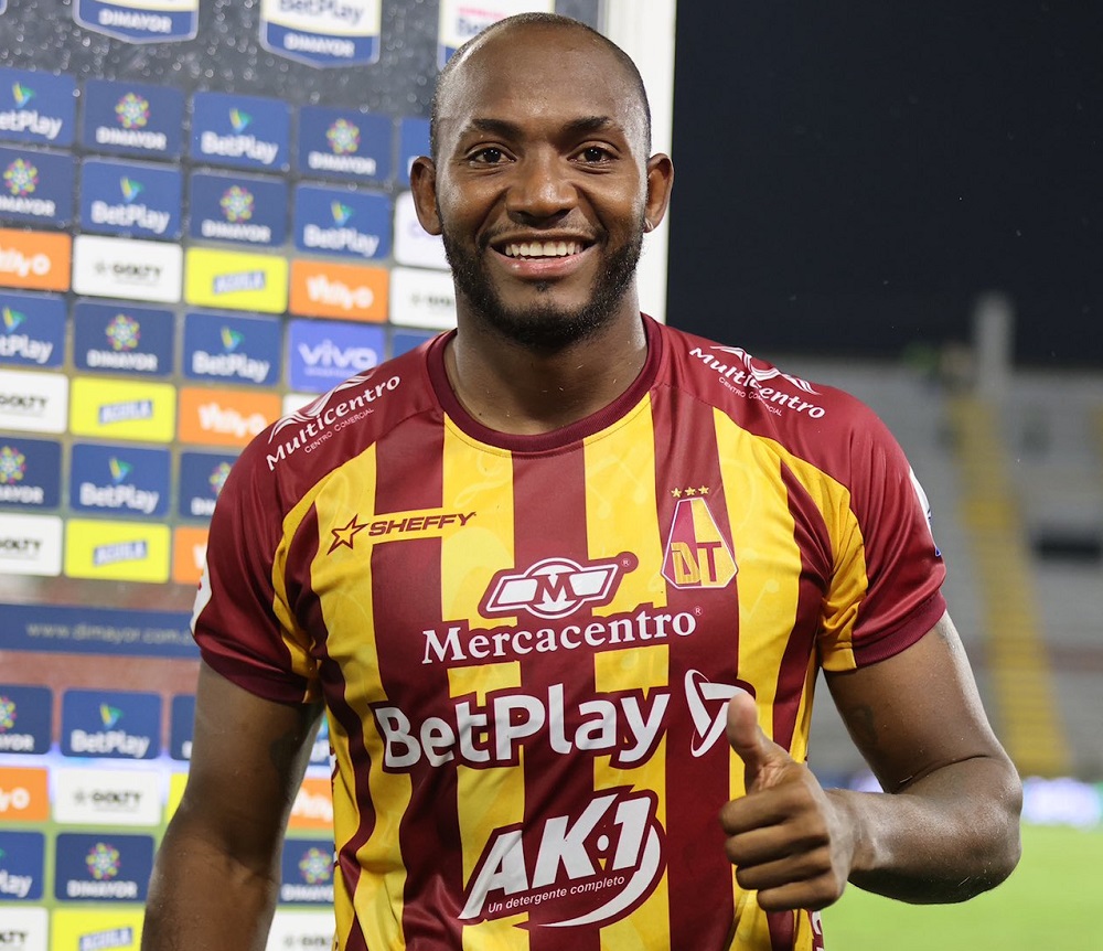 Diego Herazo y el premio a la persistencia: primera titularidad con DEPORTES TOLIMA y se fue de doblete, nada menos que en el clásico