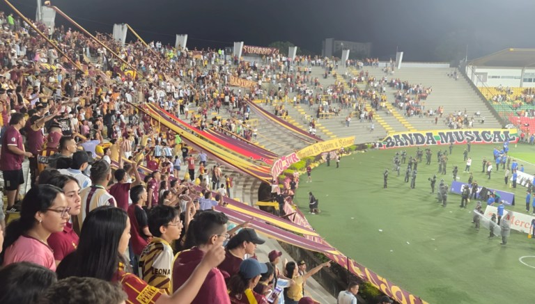 Así 'habló' el Murillo Toro: hinchas del DEPORTES TOLIMA no aguantaron más y exigieron una purga del plantel, luego del amargo empate en casa ante América