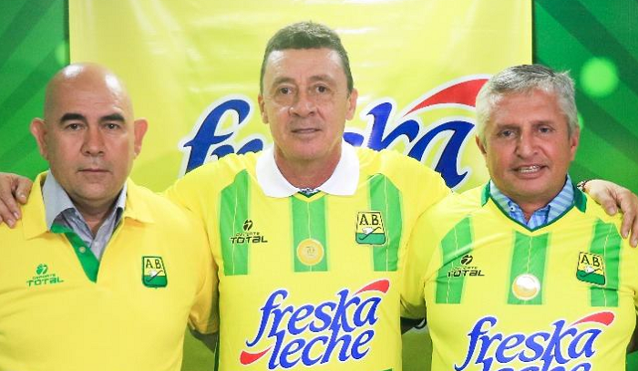 DEPORTES TOLIMA se llevó la 'cabeza' de otro técnico en el FPC: Carlos Mario Hoyos no va más con el Bucaramanga