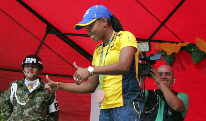 La galería del homenaje a la medallista olímpica Íngrit Valencia por la Alcaldía de Ibagué