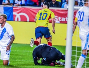 Con tanto de James Rodríguez, la Selección Colombia goleó a una débil Guatemala: arrancó con triunfo la era de Néstor Lorenzo