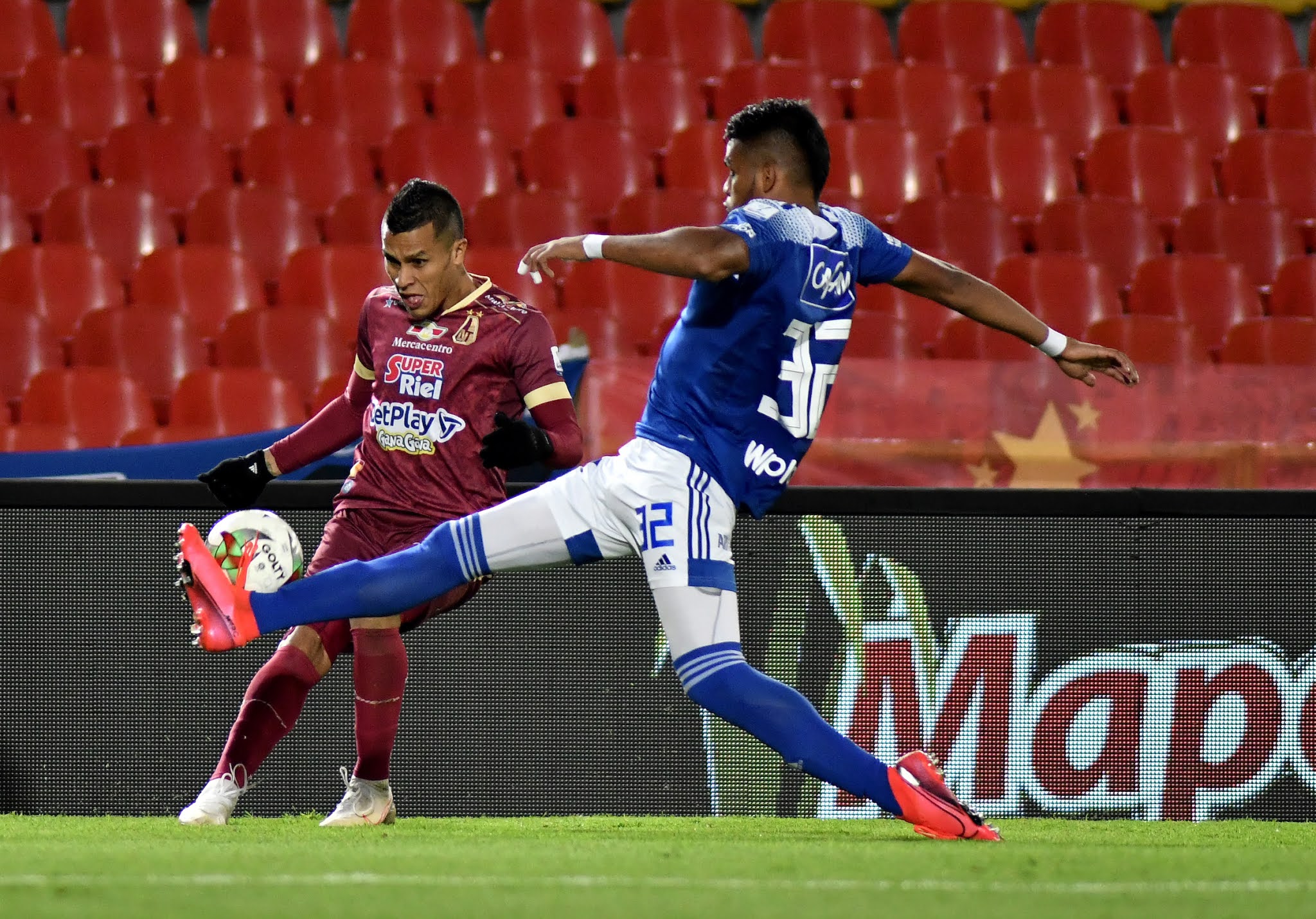 "Ojo, escuche hermano, estamos muy atrás": El video en el que se apreció la ultradefensiva propuesta de DEPORTES TOLIMA ante Millonarios