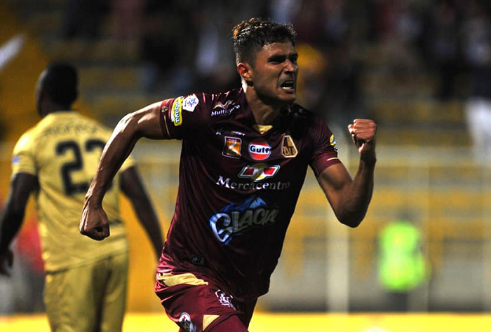 Larry Vásquez y lo que espera de DEPORTES TOLIMA ante Paranaense: El favoritismo lo tendrán ellos