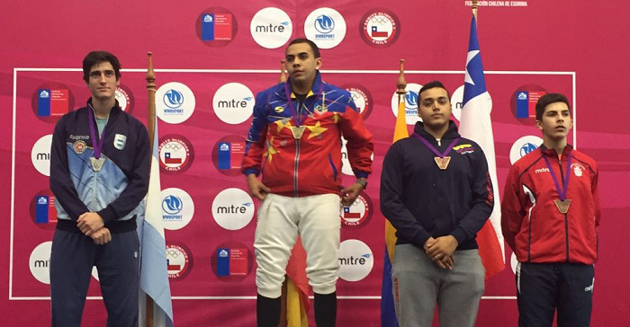 Tolimense logró medalla de bronce en Sudamericano de Esgrima de Chile