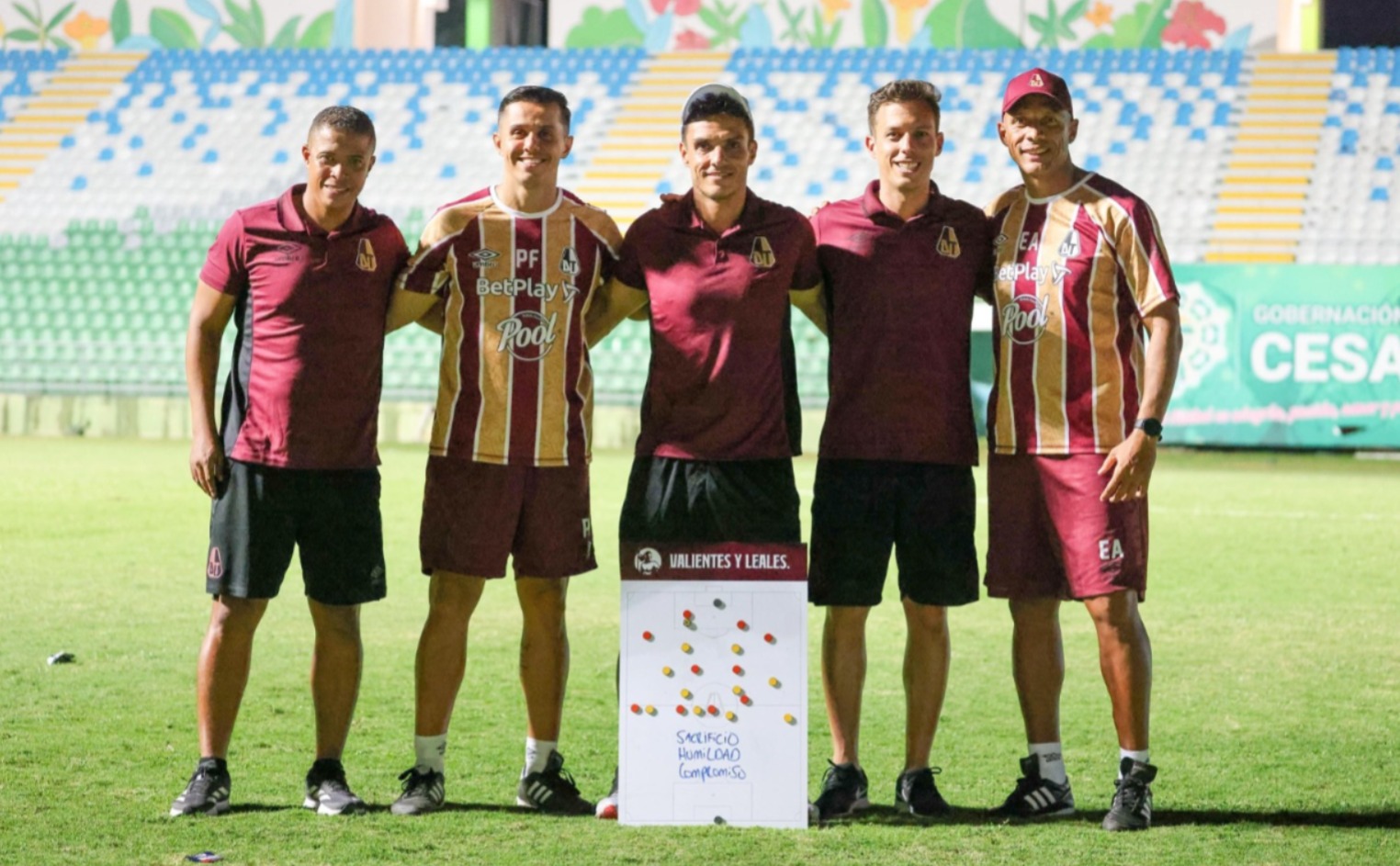 Lucas González ganó y revolucionó a hinchas del DEPORTES TOLIMA tras insólito gesto: en redes sociales el hecho no pasó desapercibido