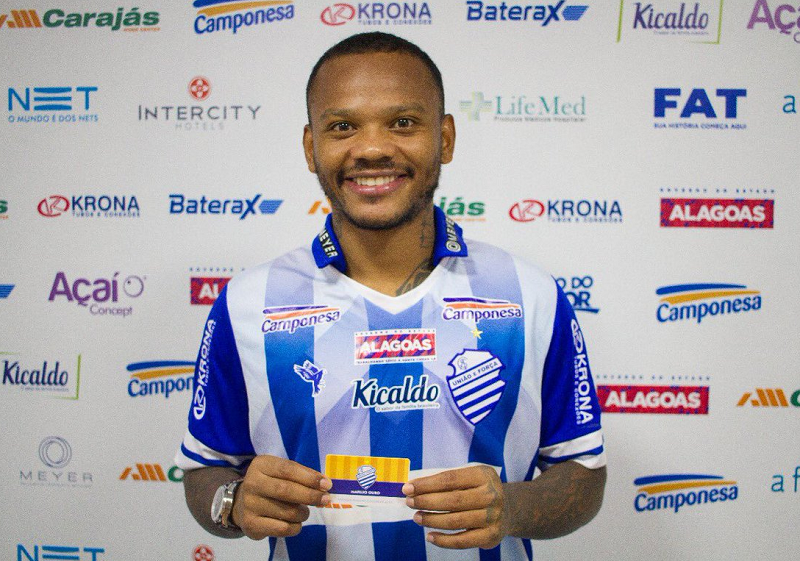 Así fue presentado el polémico 'Manga' Escobar, ex DEPORTES TOLIMA, en su nuevo equipo