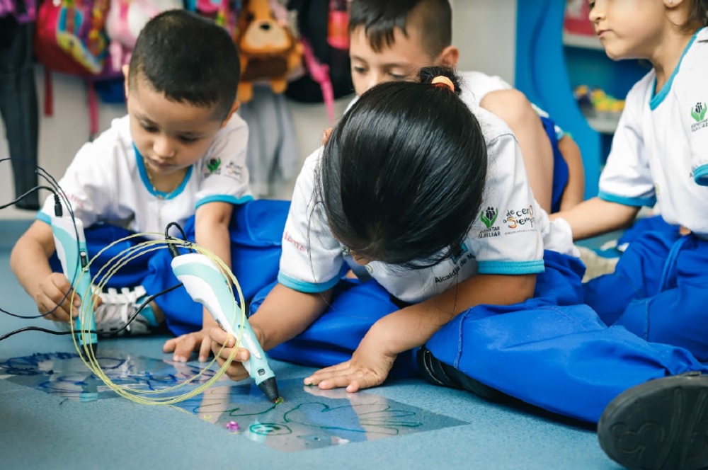 Más de 200 cámaras identificarán emociones de niños y niñas en sedes de Buen Comienzo, como apuesta de Medellín por la innovación tecnológica