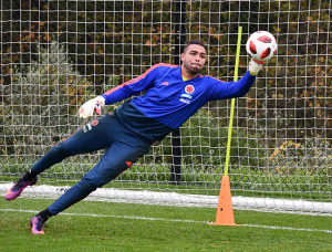 Montero, de vuelta a la Selección: Será el reemplazo de Ospina para amistosos ante Japón y Corea