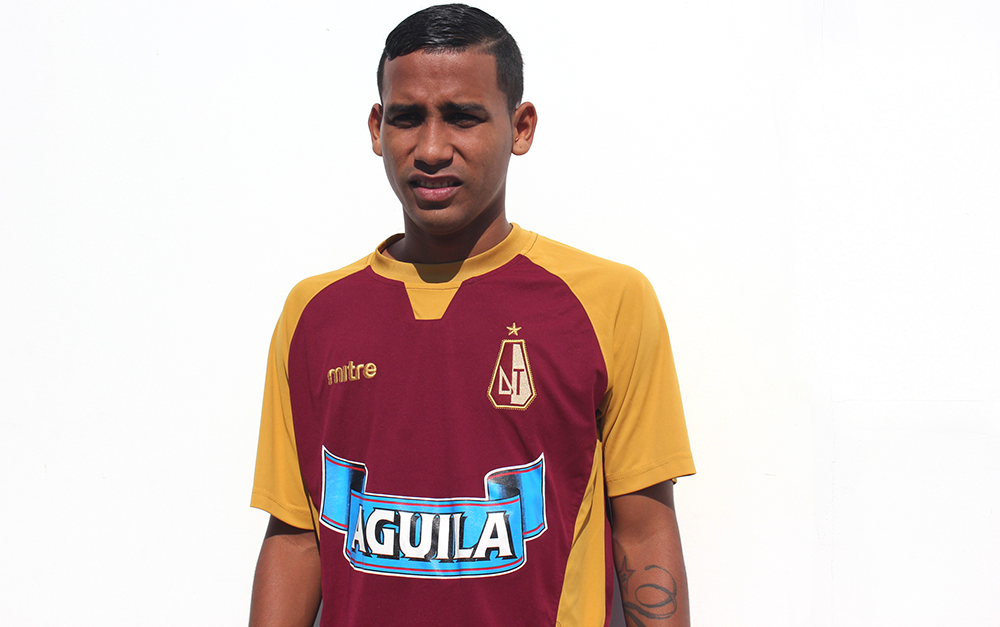 Nelino Tapia quiere graduarse con DEPORTES TOLIMA en este 2016