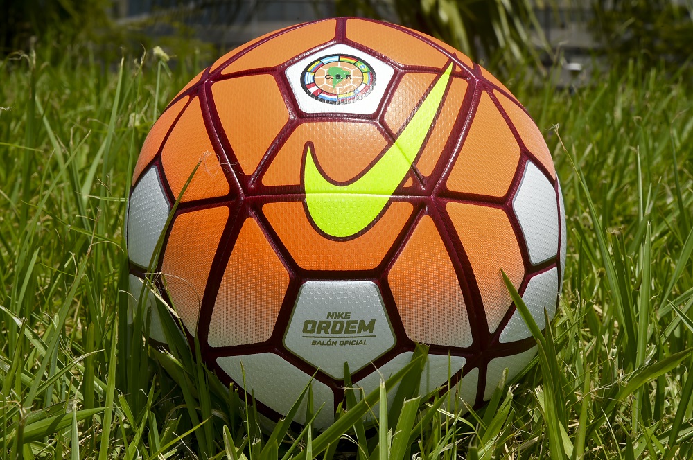 Este es el balón con el que DEPORTES TOLIMA jugará la Copa Sudamericana 2016