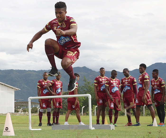 El panameño Luis Ovalle ya se unió a los entrenamientos del DEPORTES TOLIMA