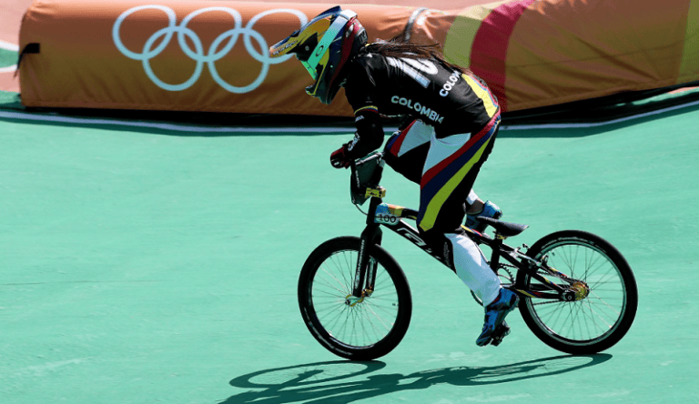 ¡Dios salve a la reina! Mariana Pajón cumplió y ganó un nuevo oro en los Juegos Olímpicos