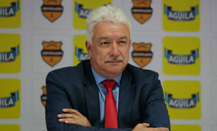 'Explotó' Jorge Perdomo: Habló de coima de $4.000 millones que habrían recibido dirigentes de la FCF