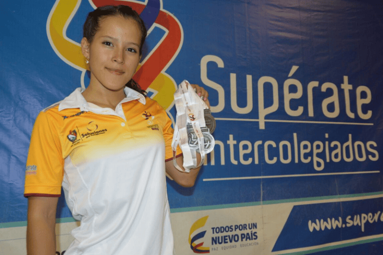 Laura Monsalve se despidió con tres platas de los Juegos Supérate Intercolegiados