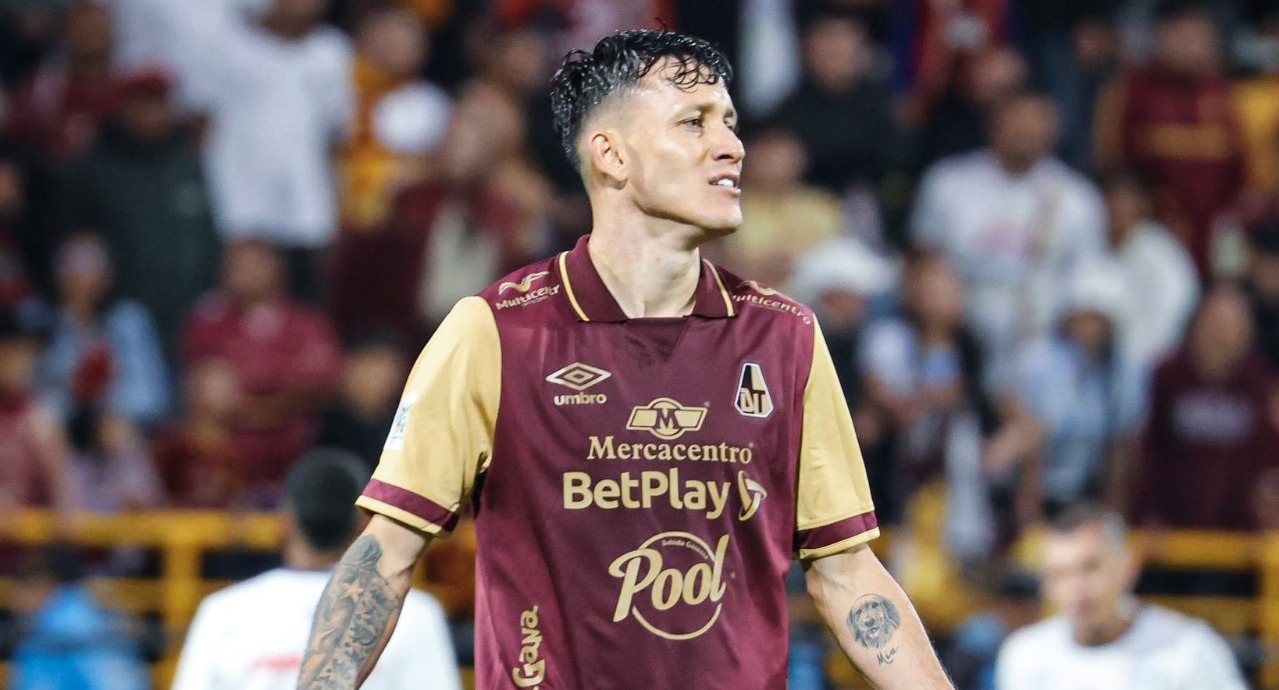¿Qué le pasa a DEPORTES TOLIMA? No pudo con Fortaleza CEIF y por poco protagoniza un bochorno en Techo: hinchas se desahogaron, tras la novena fecha de la Liga BetPlay 1 2025