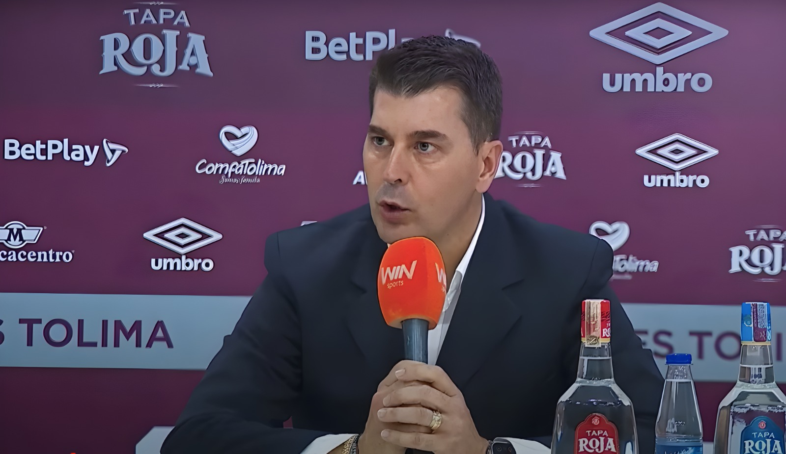 DEPORTES TOLIMA aún busca a su '10' tras la salida de Yeison Guzmán: Ismael Rescalvo analiza las opciones para la Liga BetPlay y la Copa Libertadores 2025