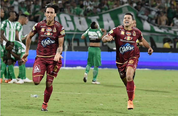 Rafael Robayo y su inquebrantable fe: El líder espiritual del DEPORTES TOLIMA campeón