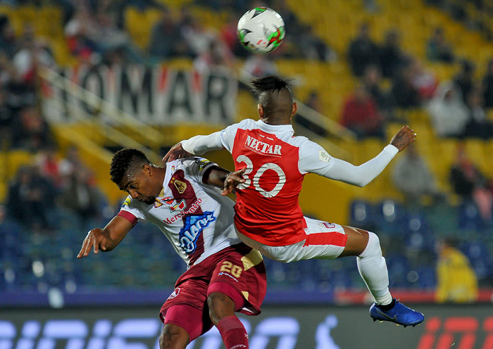 Después de 13 años, DEPORTES TOLIMA completó dos victorias al hilo frente a Santa Fe en El Campín