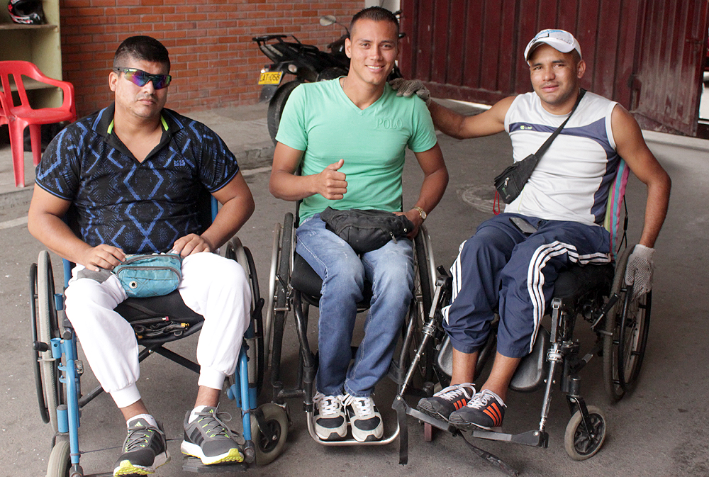 Atletas 'Pijaos' le ganan la batalla a la discapacidad: Se preparan para nacional en Medellín