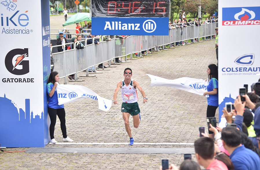 El tolimense Jeisson Suárez Bocanegra, campeón de la 15K de Bogotá