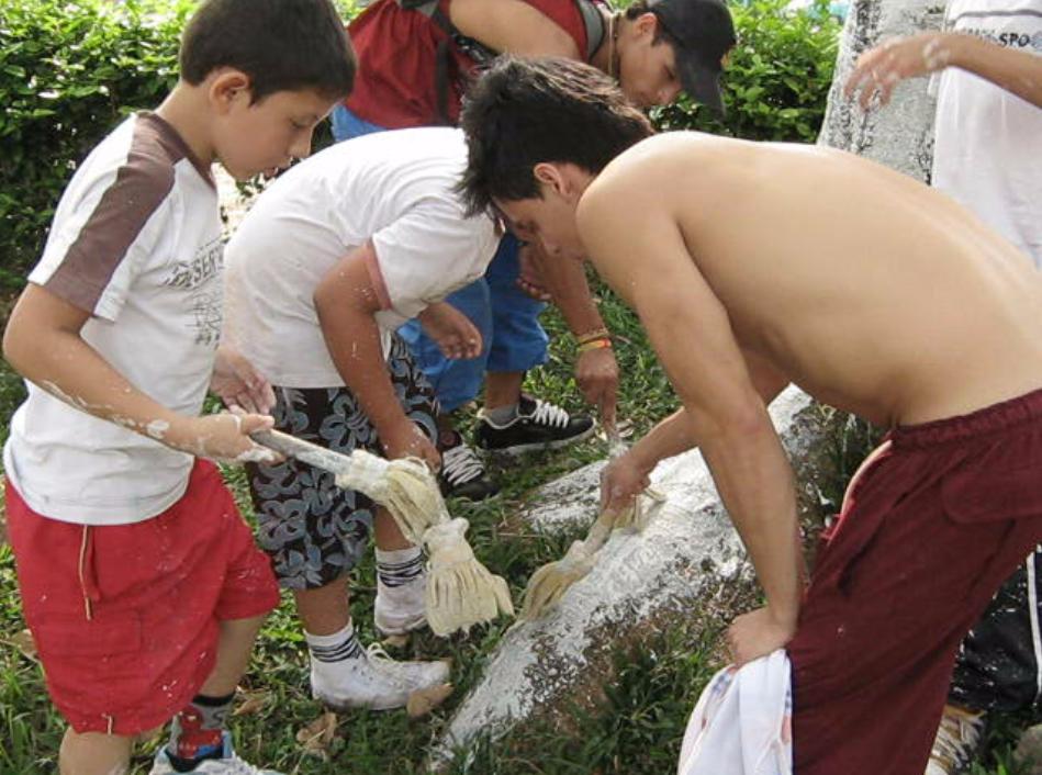 Con éxito se cumplió jornada social de la Revolución Vinotinto Sur en la ciudadela Simón Bolívar