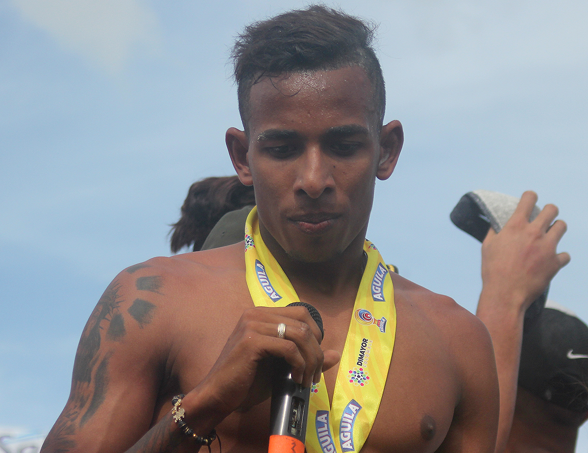 Sebastián Villa, agradecido: Este fue el mensaje que dedicó a los hinchas del DEPORTES TOLIMA en su día